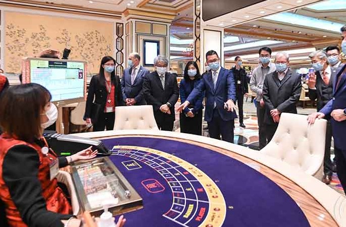 Dalam penutupan COVID, kasino Makau menerima pukulan miliaran dolar untuk mendapatkan lisensi baru post thumbnail image